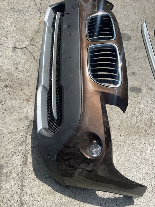 Предна броня БМВ Х1, Е84 (predna bronq bmw x1, e84)