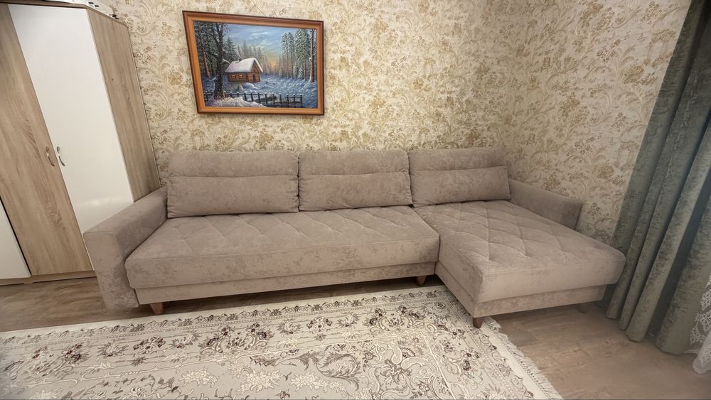 Продам диван в идеальном состояний