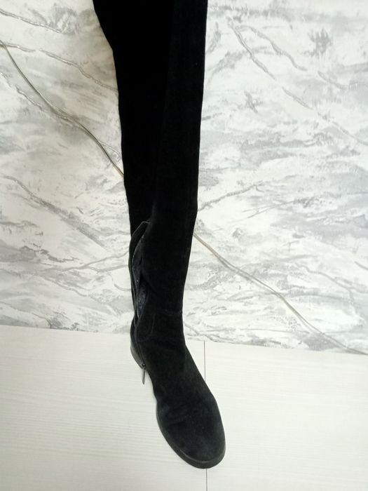 Продам женские сапоги