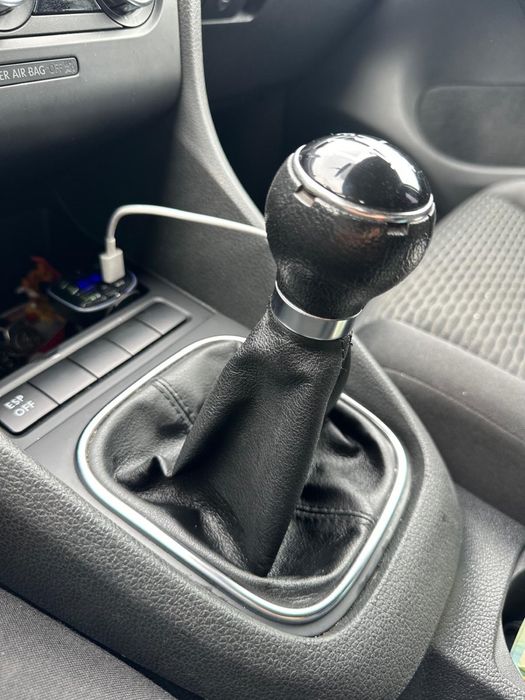 Vând/Schimb cu mașini pt UBER-  Golf VI 6, 1.4 MPI, 80 CP ,an de fabricație 2010