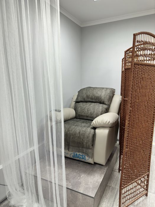 Сдам место в суб аренду для матсера по наращиванию ресниц