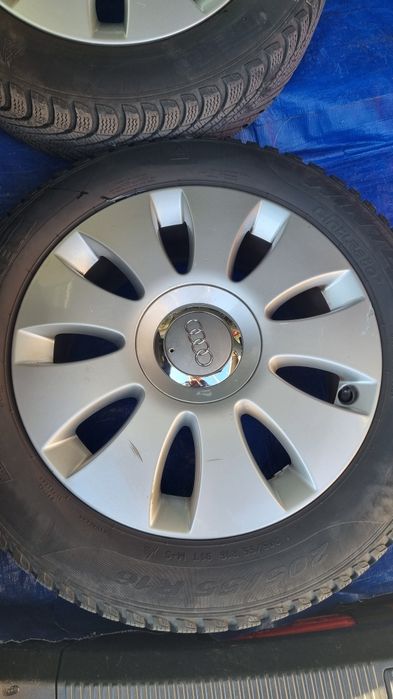 Гуми Pirelli 205 55 16 + джанти