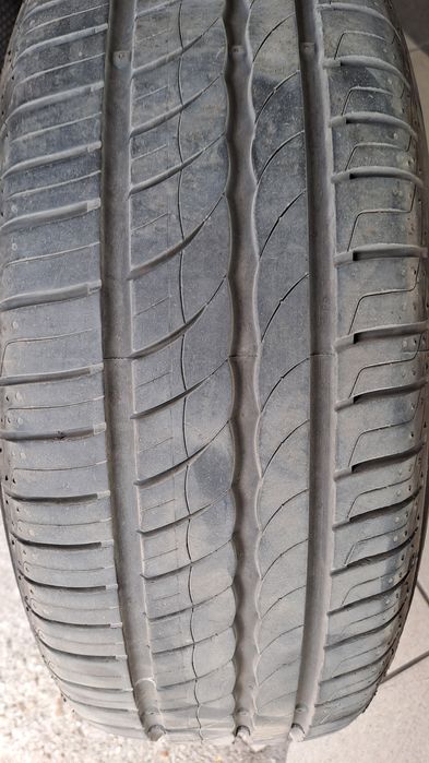 Cauciuc vara 195/55/16                          Pirelli p1 verde
