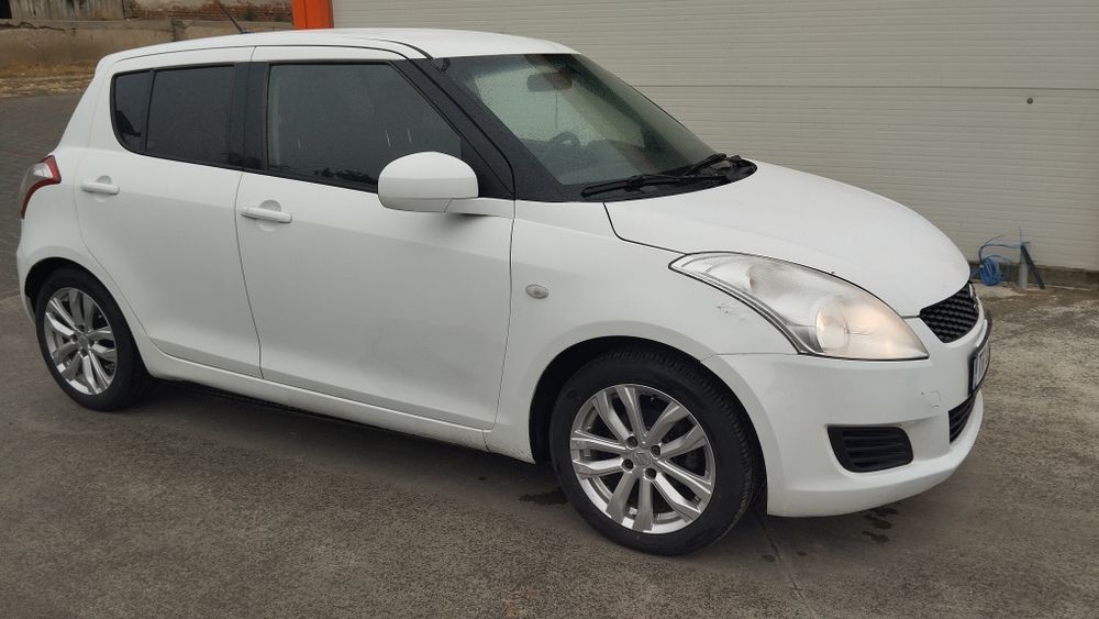 SUZUKI Swift 2012 — imagine 2