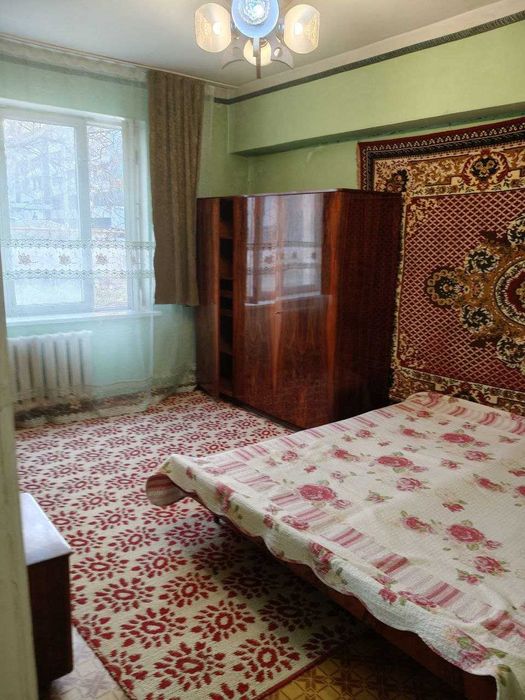 Сдаётся  3/1/4 Юнусабад 4 квартал