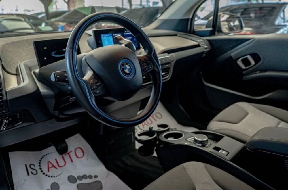 Продавам BMW i3 120h