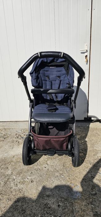 Количка Peg Perego Book с три коша и isofix база за кола