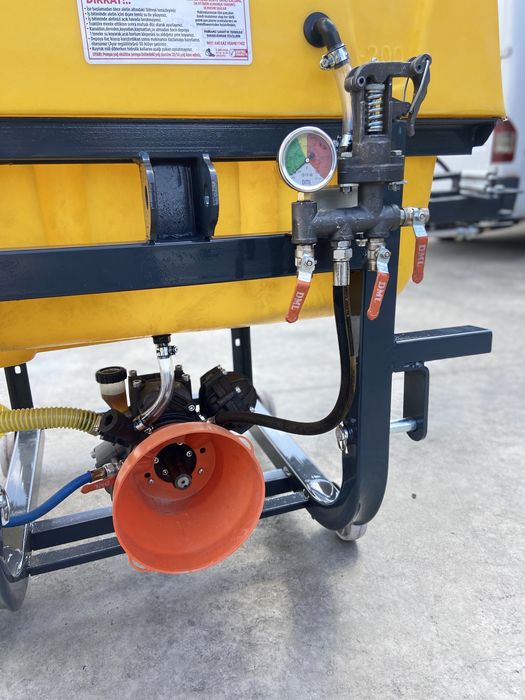 Шангова пръскачка 400л 12.5м от вносител