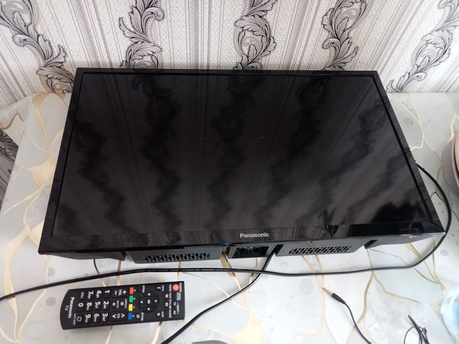 Продам телевизор PANASONIC отл.сост