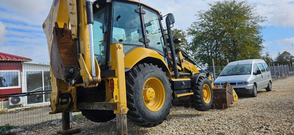 Услуги с комбиниран багер София 300евро