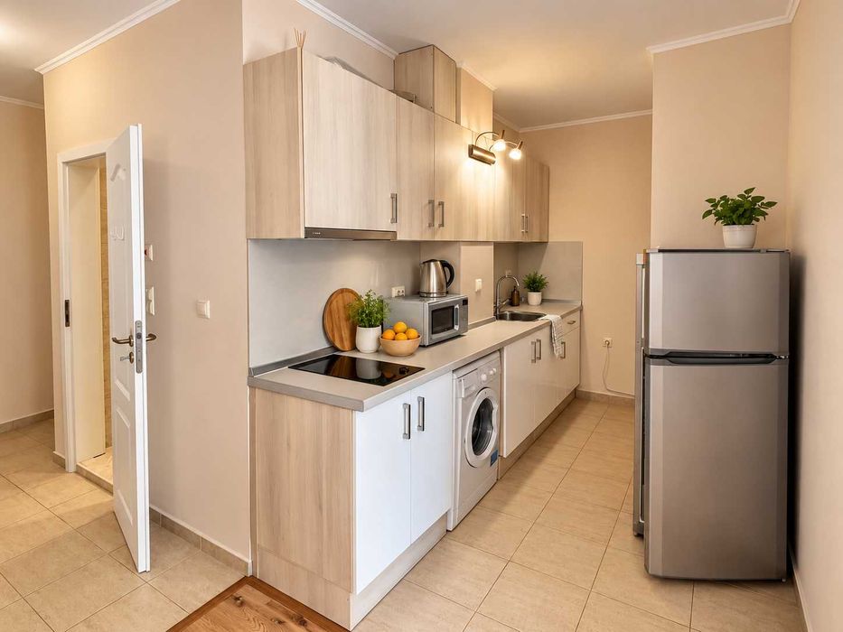 Продава се Тристаен апартамент в к.к. Слънчев бряг - 70 кв.м за 1686 €/кв.м - Снимка #2
