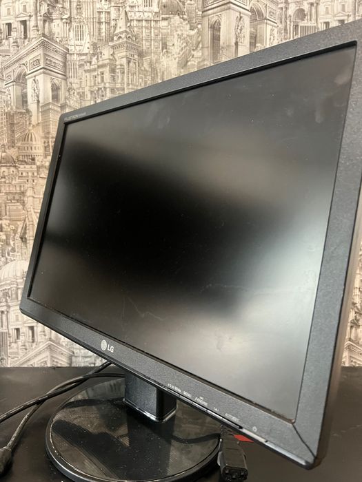 Компютър + Монитор