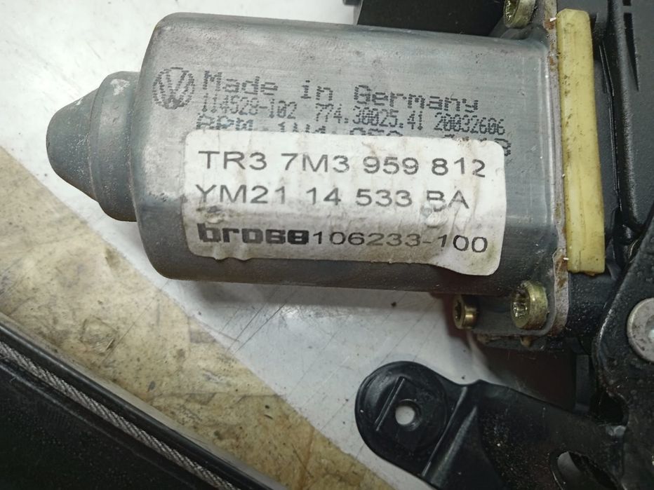 Macara geam dreapta spate 7m3959812 Seat Alhambra 1 [facelift] [2000