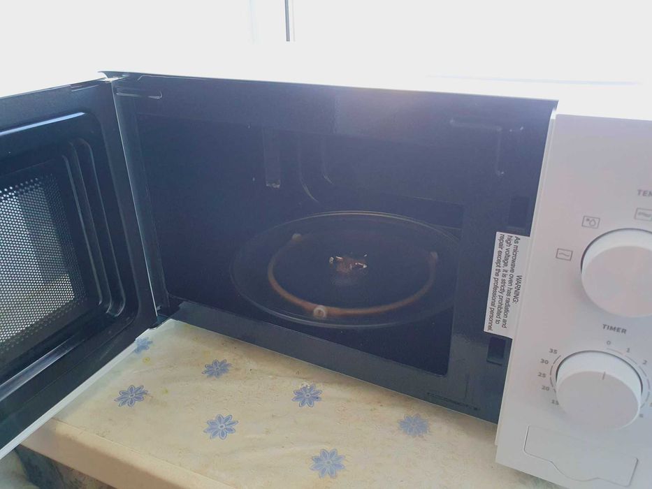 Отличная микроволновая печь