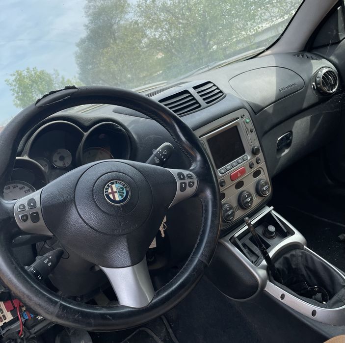 Alfa Romeo gt 1.9 jtd 150 к с на части алфа ромео
