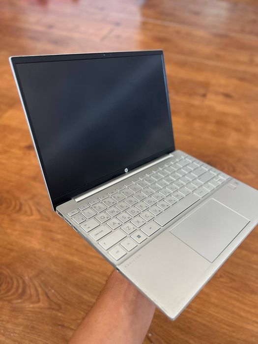 Hp pavilion aero 13