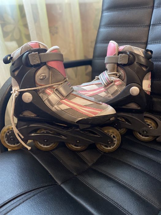 Коньки роликовые