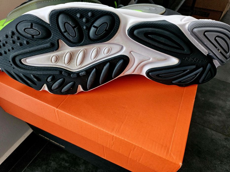 Adidas маратонки 47  1\2