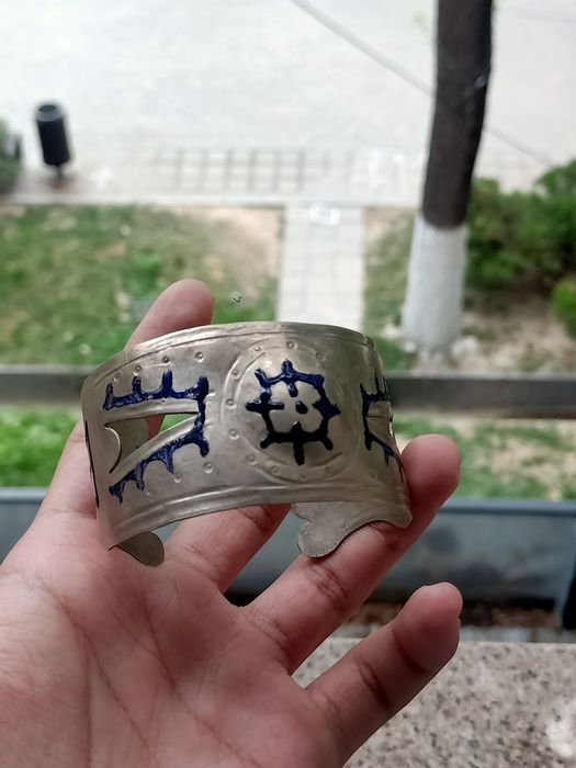 Продам казахские браслеты