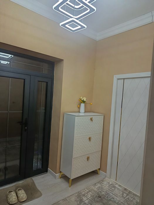 6 sotiqli yashashga tayyor Xovli sotiladi qopzavod yoni