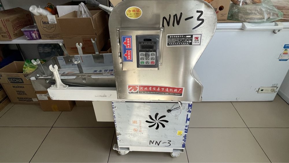 Тестораскатка лапша резка 2в1 без шумной