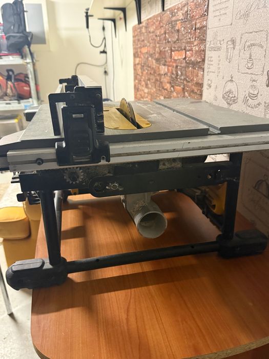 Circular Dewalt DW