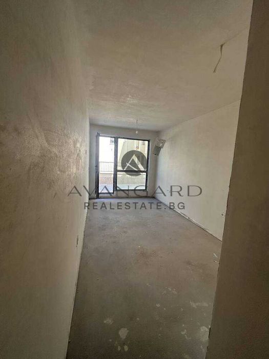 Продава се Тристаен апартамент в Пловдив, Христо Смирненски - 141 кв.м за 1128 €/кв.м - Снимка #2