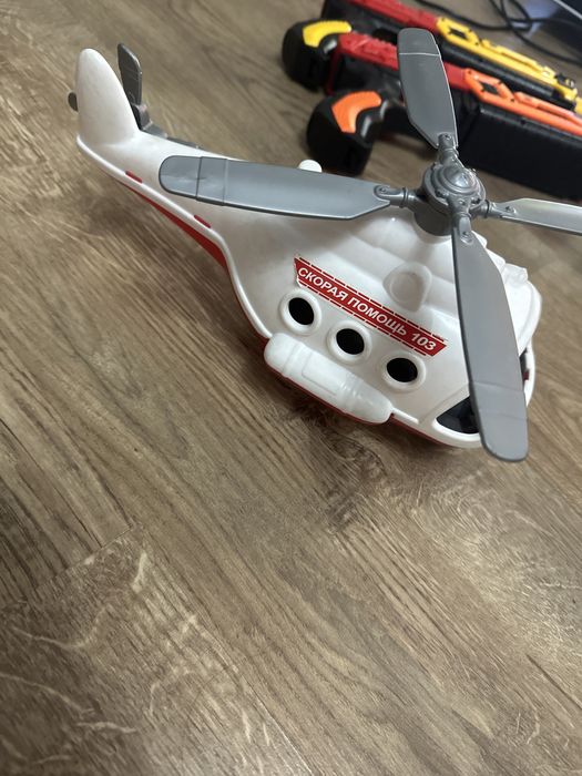 Игрушки для мальчика!