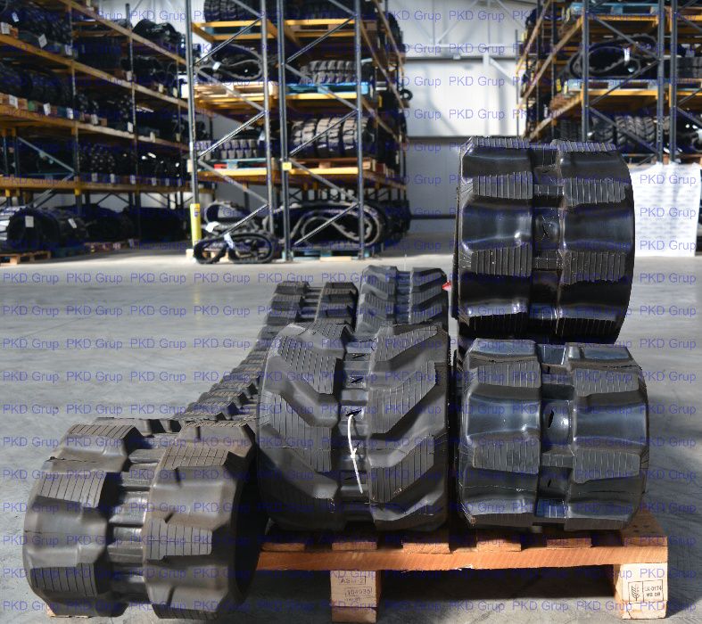 Senile de cauciuc pentru miniexcavatoare și excavatoare