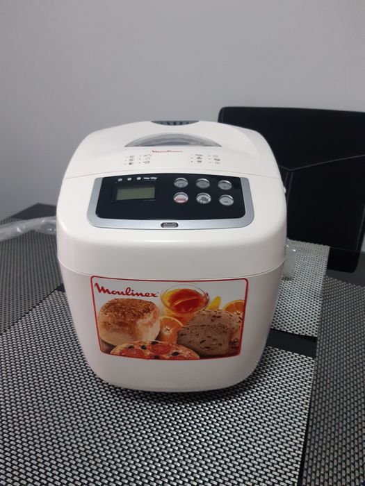 Mașină de făcut pâine