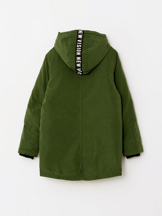 Продам  куртку на 10 лет дёшево