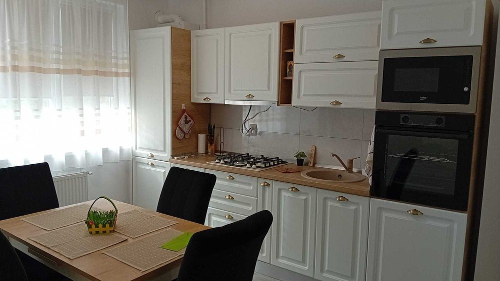 garsoniera de vanzare complet mobilata si utilata, noua.