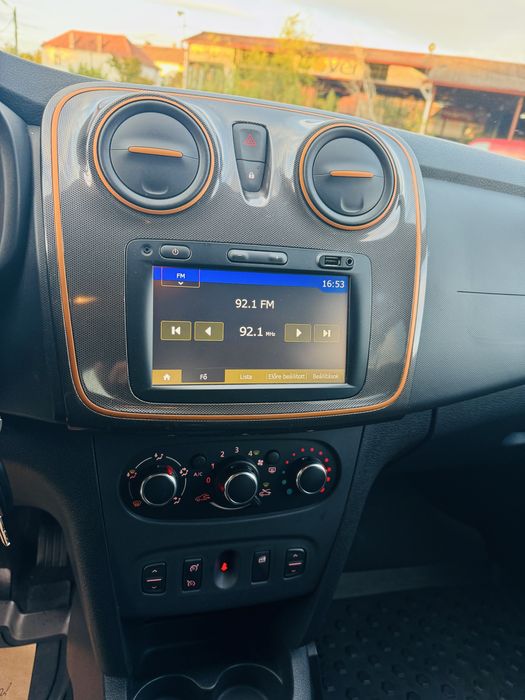 Dacia Logan MCV Stepway 0.9 TCe (90 CP) • 2017 • 120.000 km • Cameră • Navigație • Rate