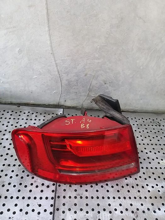 Stop tripla lampa stanga audi a4 b8 8k limuzina
