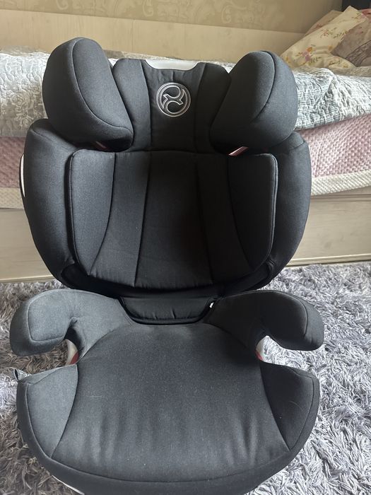 Продам детское автомобильное кресло CYBEX SOLUTION Q 2-Fix
