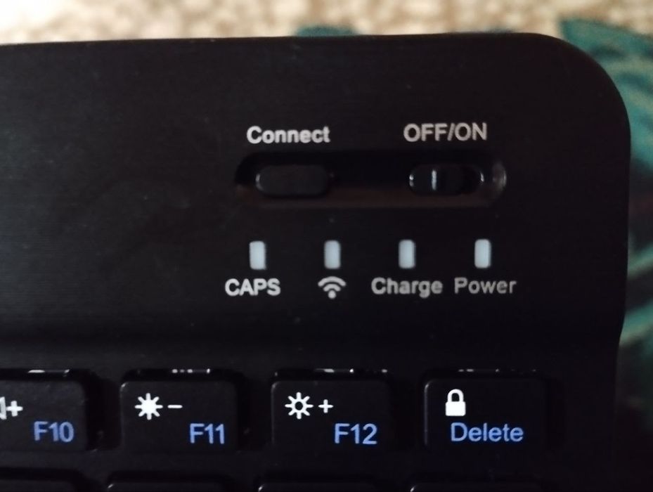 Bluetooth keyboard original