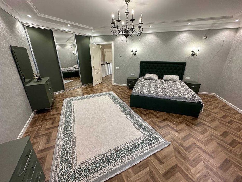 Продаётся 5-ти комнатная квартира в ЖК Solaris Дуплекс 5/9-10/10 202м2