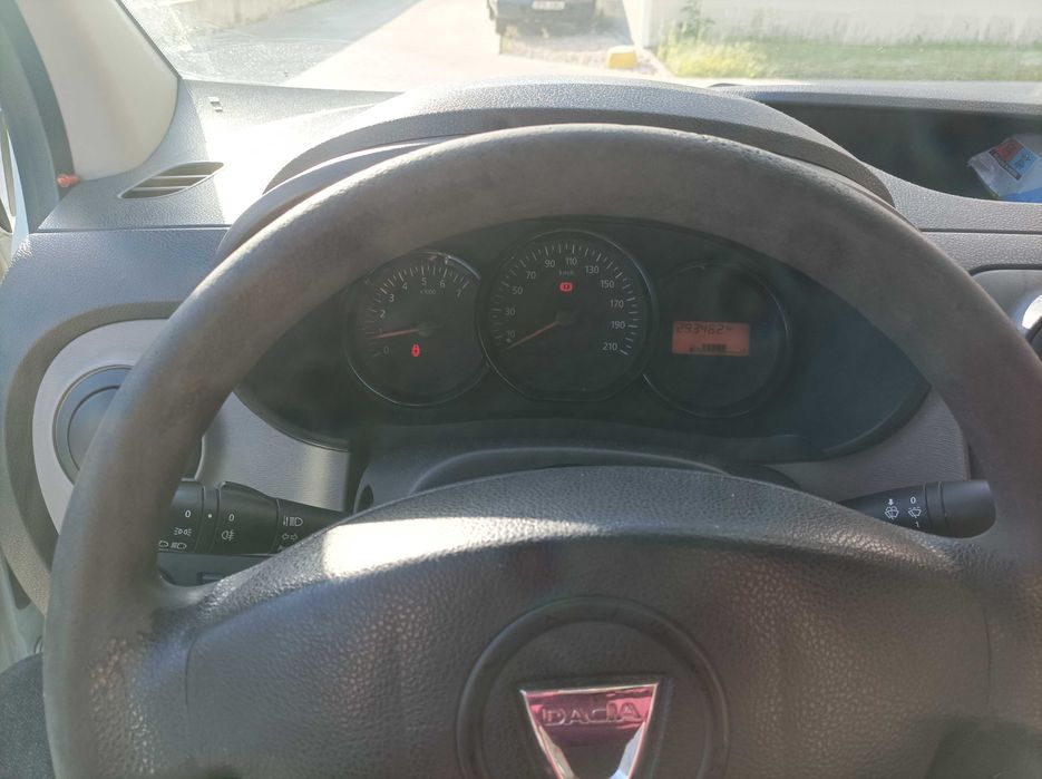 Vând autoutilitară Dacia Dokker 1.5 dci, 75 CP, an fabricație 2012