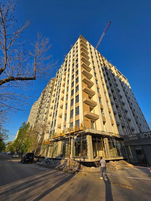 Квартира сотилади!