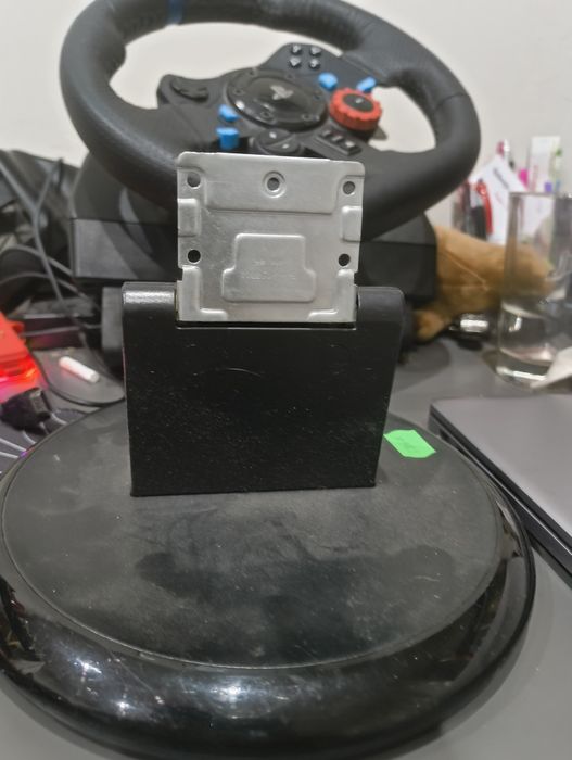 Продавам този Самсунг 27" монитор