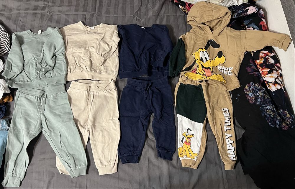 Lot haine 4 anotimpuri H&M marimea 92