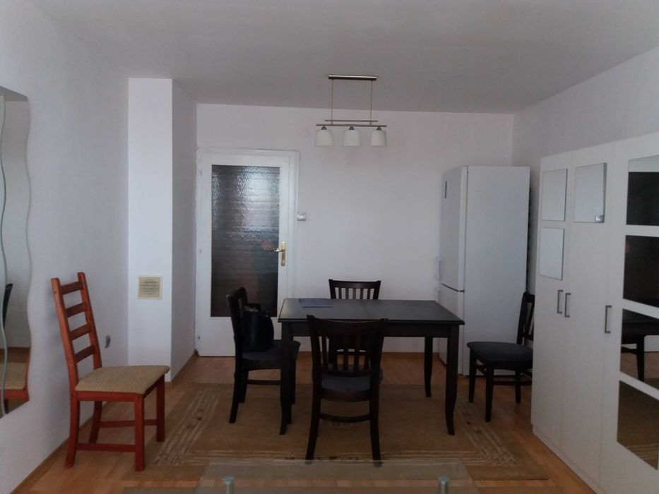 Дава се под наем Двустаен апартамент в София, Център - 65 кв.м за 580 € - Снимка #1