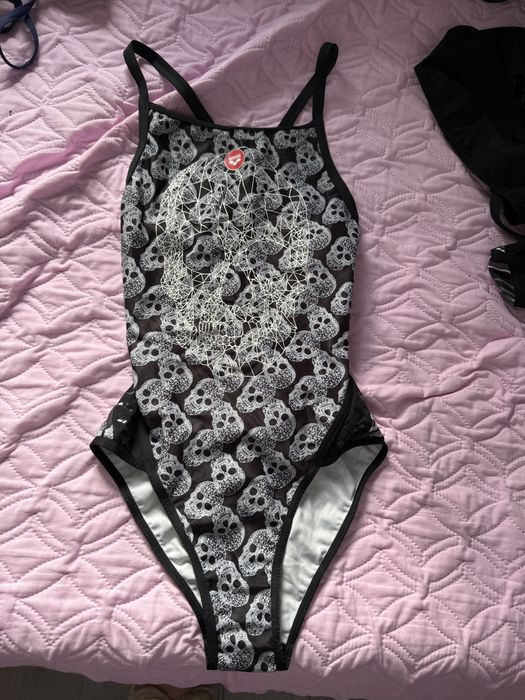 Costum de baie înot Arena skull