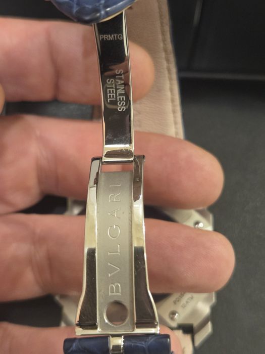 Часовник Bvlgari Octo Maserati