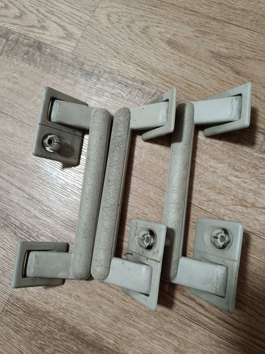 Ауди ручки потолочные