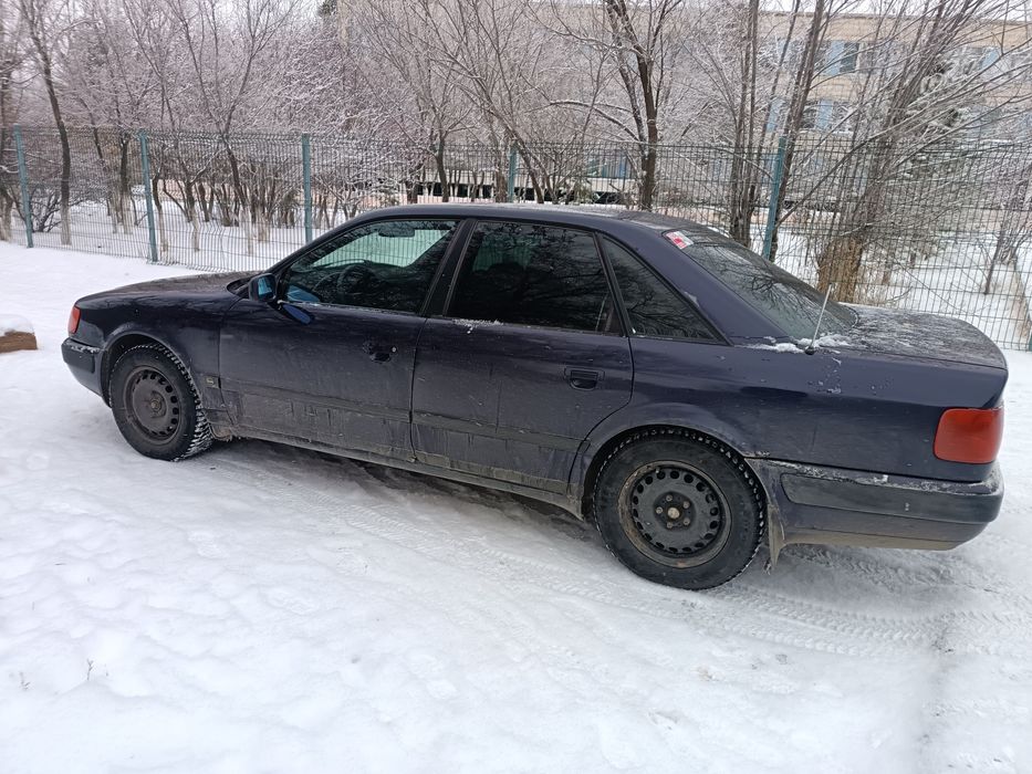 Продам Ауди 100 с4