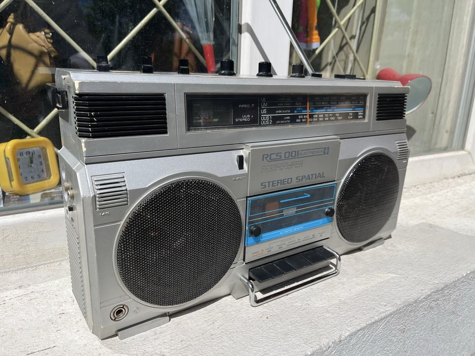 Radio vechi românesc de colecție Stereo Spatia RCS 001