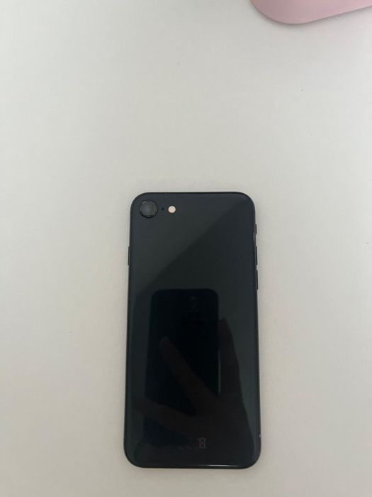 Айфон se продам...