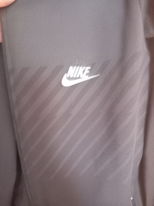 Спортен екип С, М размер и кецове