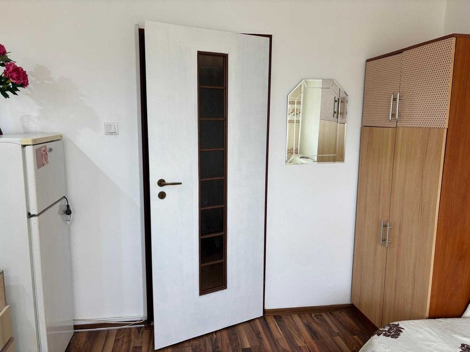 Proprietar Inchiriez garsoniera renovată  Complex Studentesc Timisoara